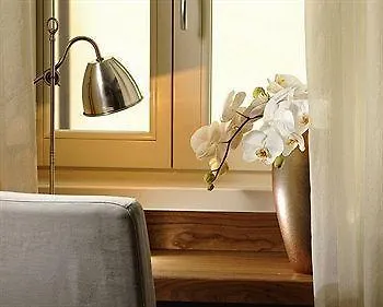 Hotel Mario De' Fiori 37 Řím